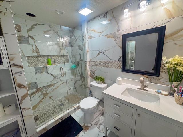 1878 N 31st Street, Kansas City, KS 66104