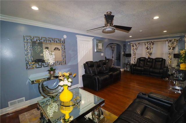 1878 N 31st Street, Kansas City, KS 66104