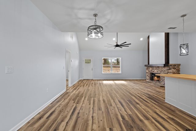 9934 Bob O Link Rd, Gladewater, TX 75647