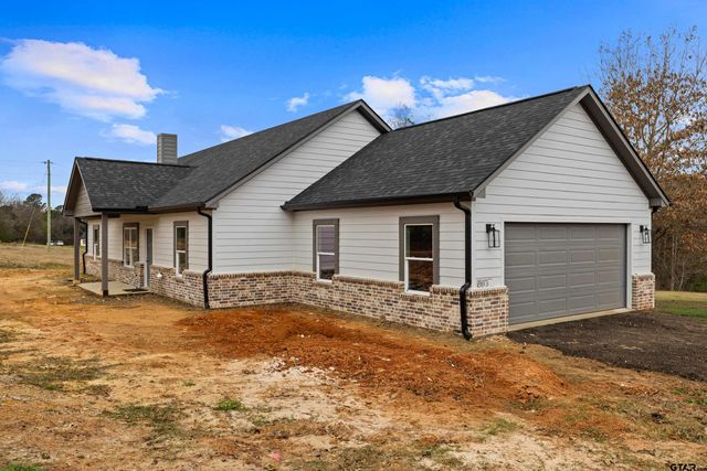 9934 Bob O Link Rd, Gladewater, TX 75647