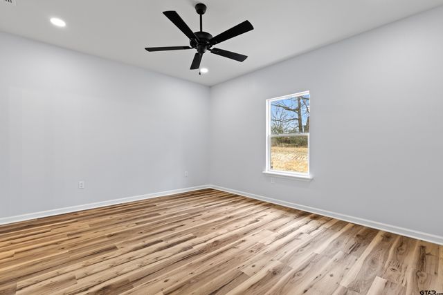 9934 Bob O Link Rd, Gladewater, TX 75647