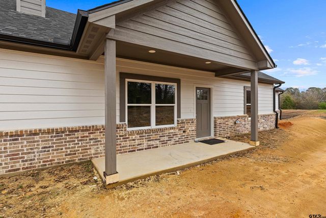 9934 Bob O Link Rd, Gladewater, TX 75647