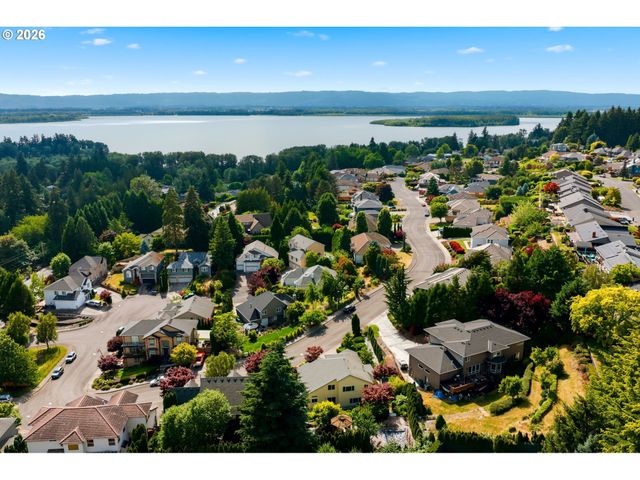 1500 Nw GREGORY Dr, Vancouver, WA 98665