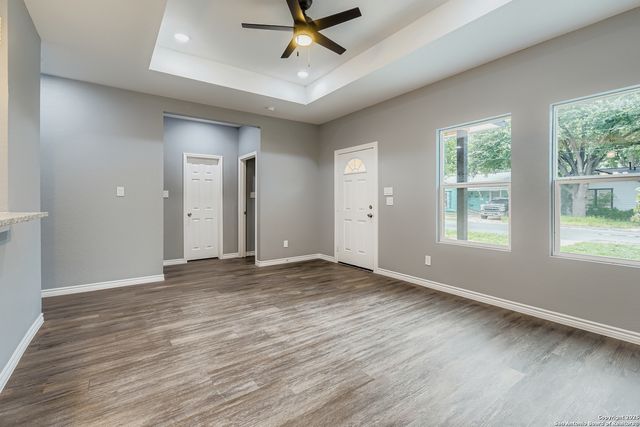 226 Frost, San Antonio, TX 78201
