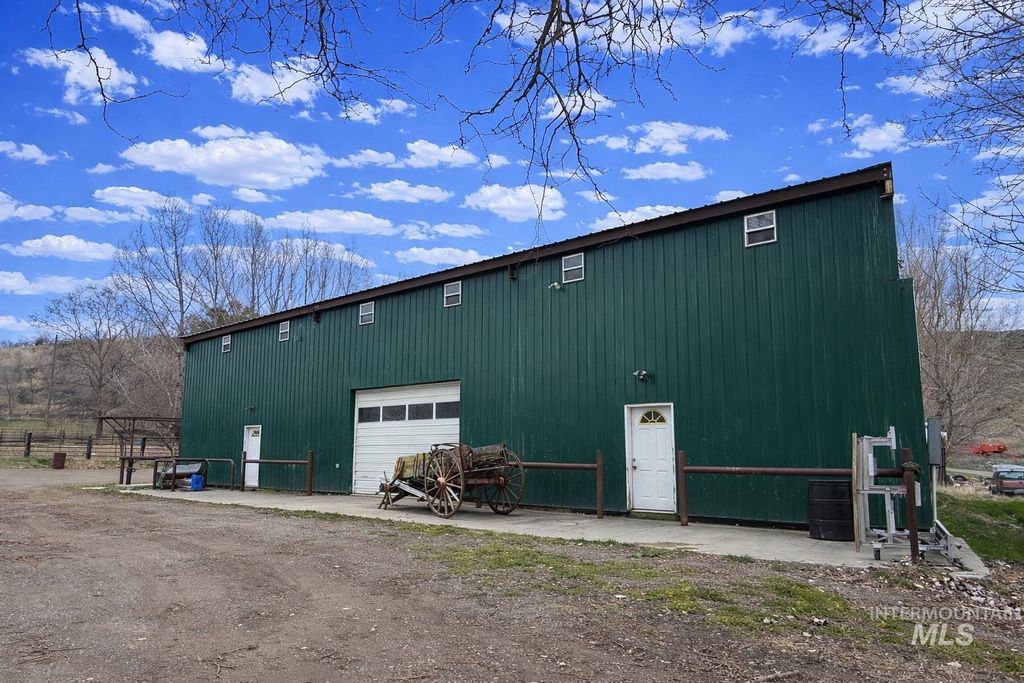 2050 E Medicine Wheel Ln, King Hill, ID 83633 photo 22