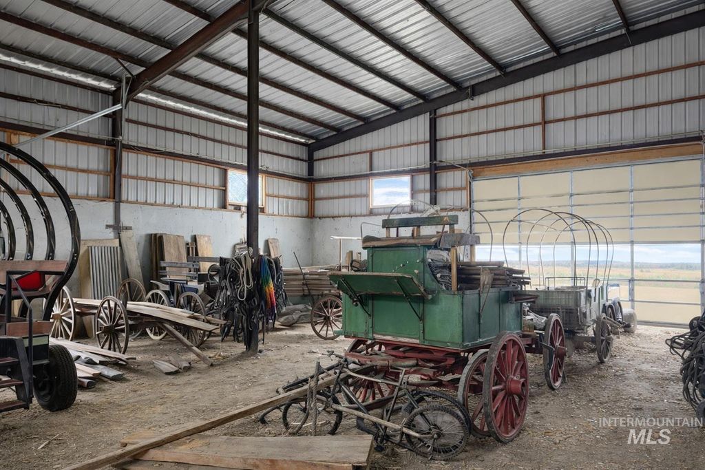 2050 E Medicine Wheel Ln, King Hill, ID 83633 photo 23