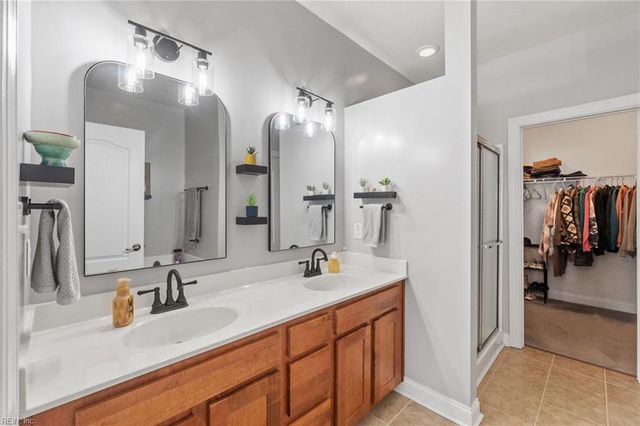 4585 Totteridge LN, Virginia Beach, VA 23462