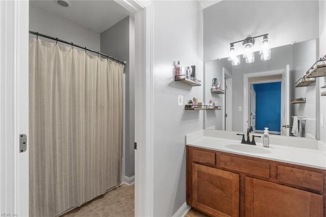4585 Totteridge LN, Virginia Beach, VA 23462
