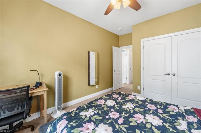 4585 Totteridge LN, Virginia Beach, VA 23462