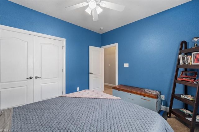 4585 Totteridge LN, Virginia Beach, VA 23462
