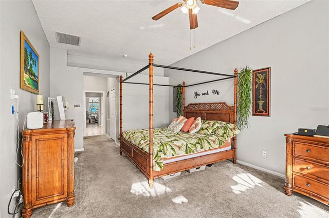 1325 TALL MAPLE LOOP, Oviedo, FL 32765