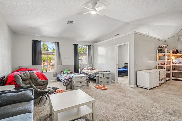 1325 TALL MAPLE LOOP, Oviedo, FL 32765