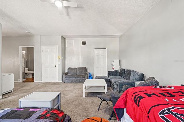 1325 TALL MAPLE LOOP, Oviedo, FL 32765