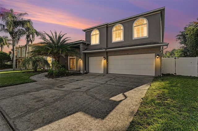 1325 TALL MAPLE LOOP, Oviedo, FL 32765