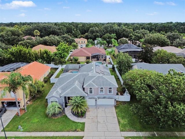 1325 TALL MAPLE LOOP, Oviedo, FL 32765