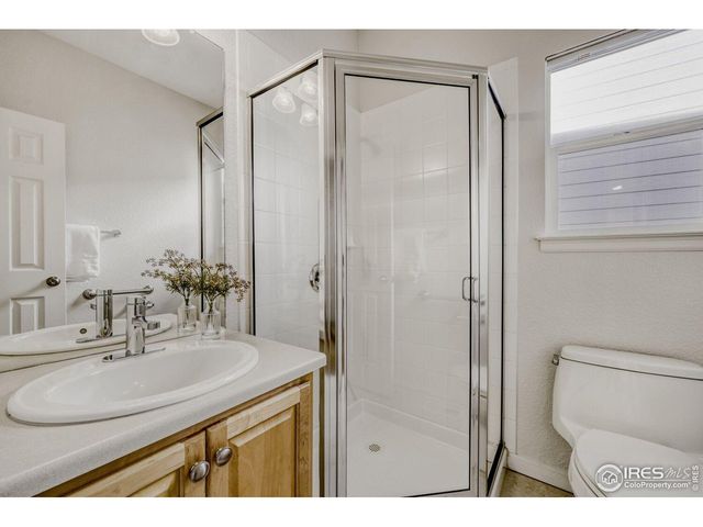 1615 Sicily Dr, Longmont, CO 80503