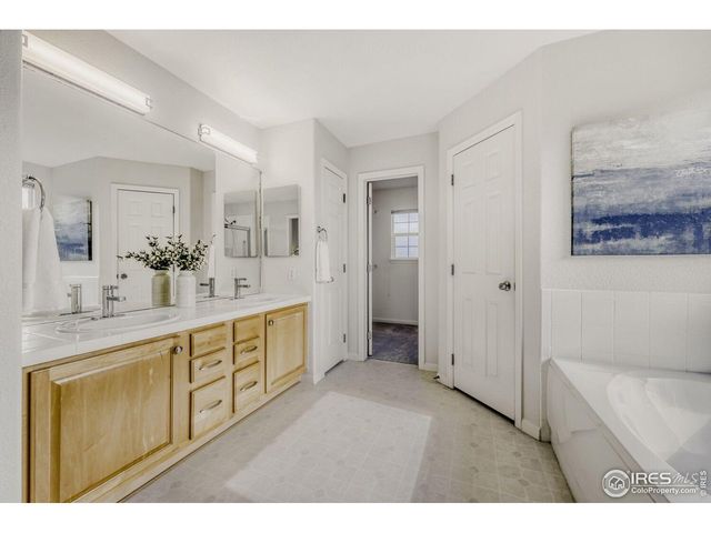 1615 Sicily Dr, Longmont, CO 80503