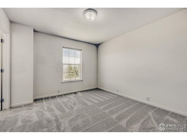 1615 Sicily Dr, Longmont, CO 80503