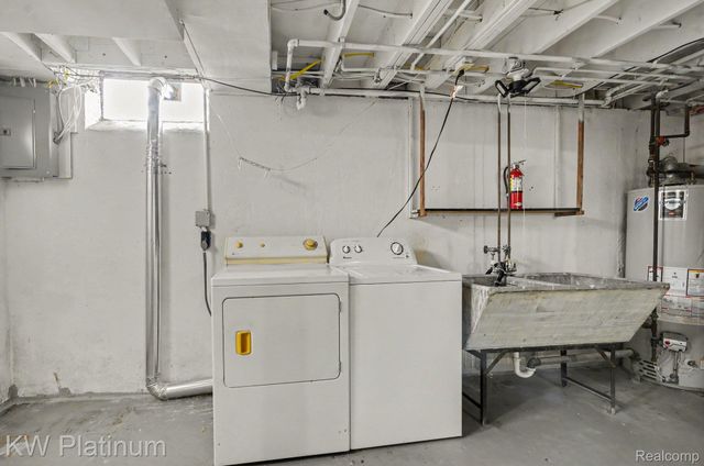 114 CROCKER Boulevard, Mt. Clemens, MI 48043