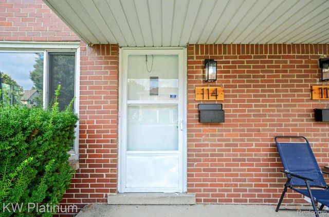 114 CROCKER Boulevard, Mt. Clemens, MI 48043