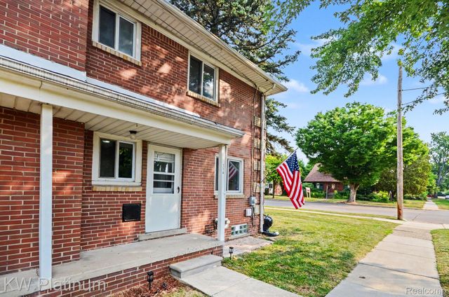 114 CROCKER Boulevard, Mt. Clemens, MI 48043