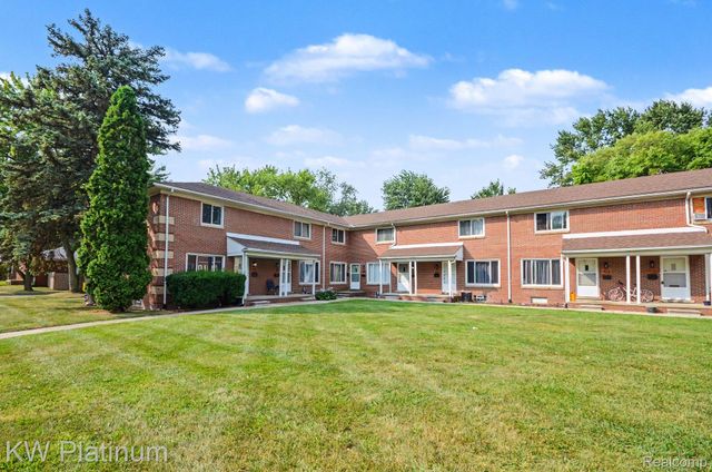 114 CROCKER Boulevard, Mt. Clemens, MI 48043