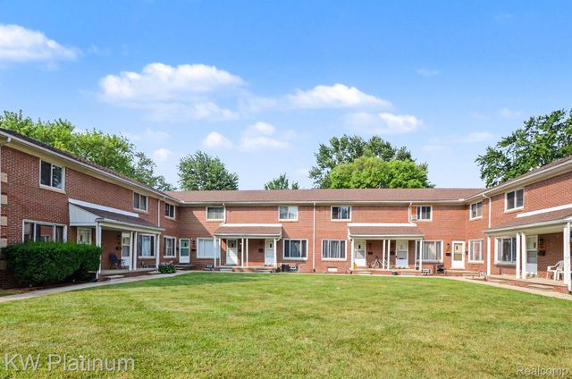 114 CROCKER Boulevard, Mt. Clemens, MI 48043