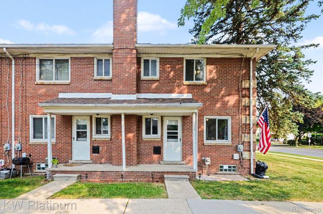 114 CROCKER Boulevard, Mt. Clemens, MI 48043