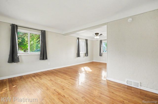 114 CROCKER Boulevard, Mt. Clemens, MI 48043