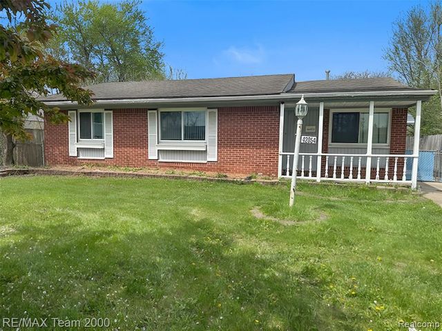 42054 Lincoln Street, Belleville, MI 48111