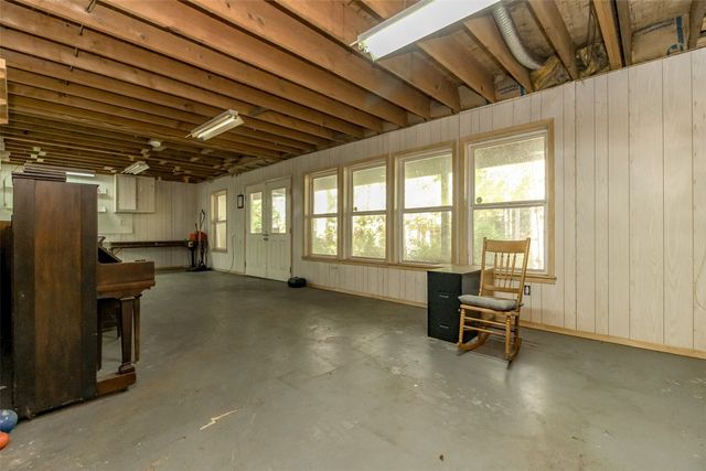 37032 286th Avenue SE, Enumclaw, WA 98022
