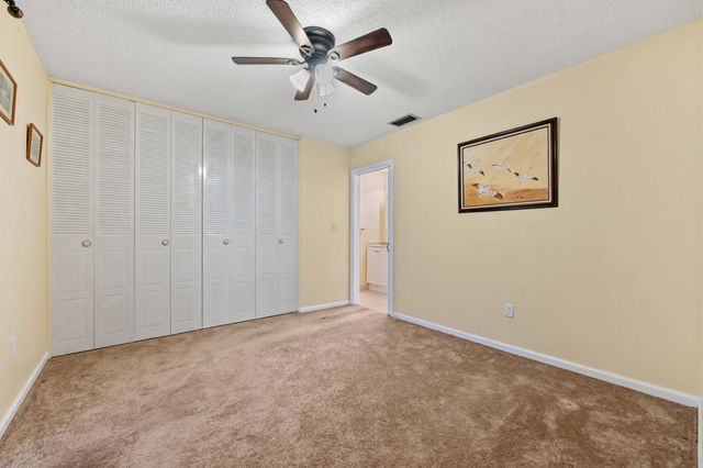 5725 Fernley Drive E 8, West Palm Beach, FL 33415