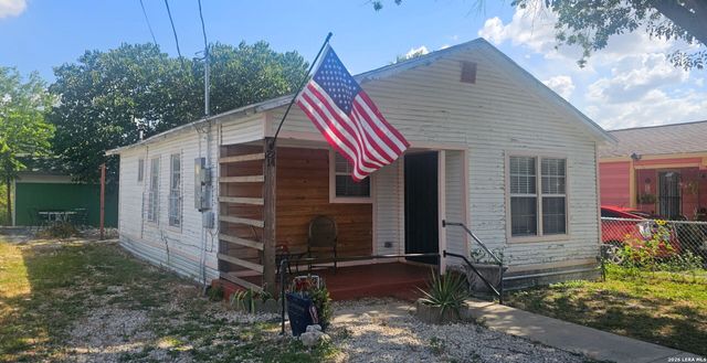2214 Menchaca, San Antonio, TX 78207
