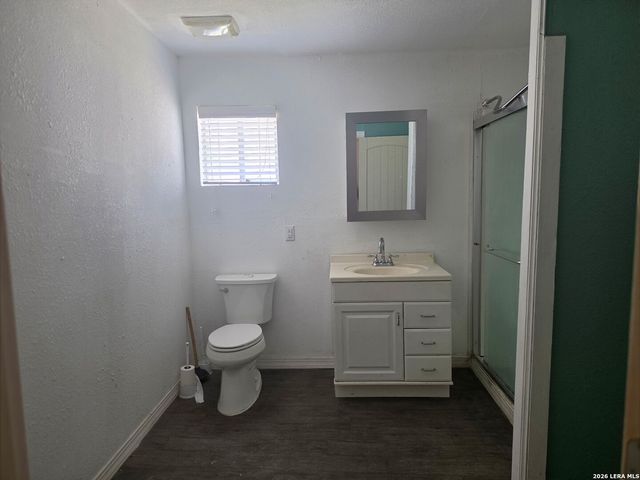 2214 Menchaca, San Antonio, TX 78207