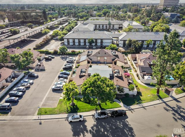 5100 Dunsmuir Road 11, Bakersfield, CA 93309