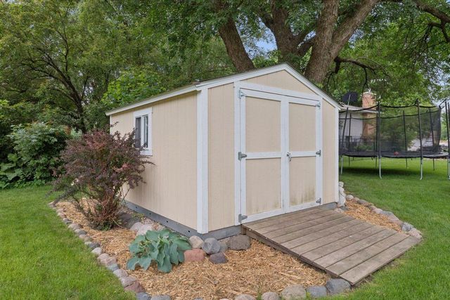 1916 Evergreen Echo, Woodbury, MN 55125