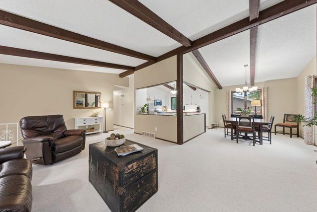 1916 Evergreen Echo, Woodbury, MN 55125