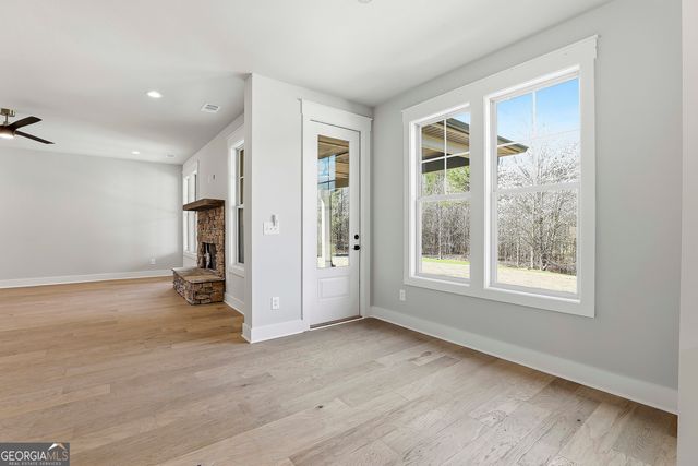 110 Wrights Trace 18, Fayetteville, GA 30215