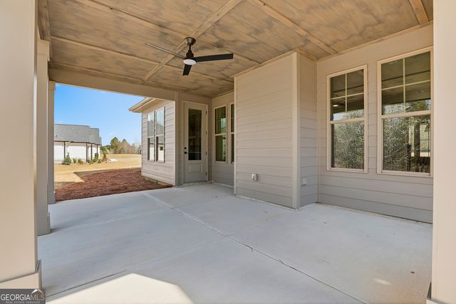 110 Wrights Trace 18, Fayetteville, GA 30215