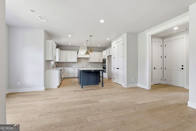 110 Wrights Trace 18, Fayetteville, GA 30215