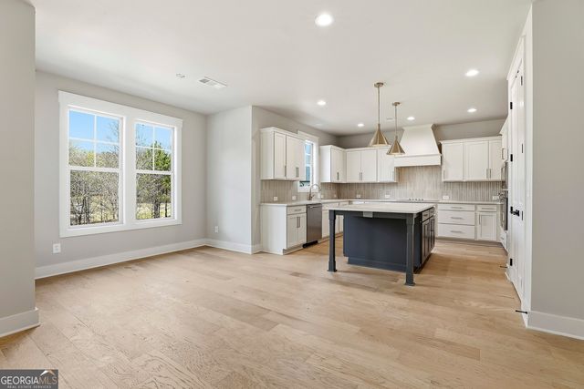 110 Wrights Trace 18, Fayetteville, GA 30215