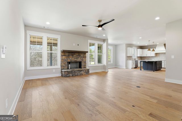 110 Wrights Trace 18, Fayetteville, GA 30215