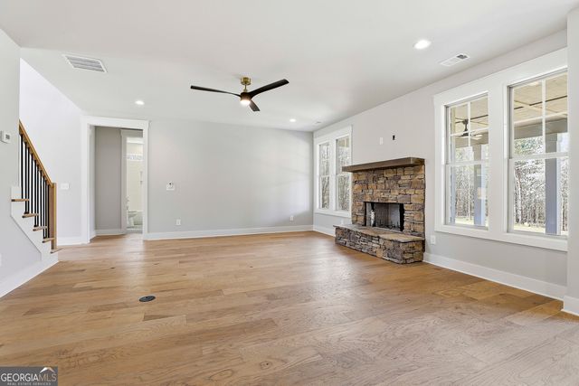 110 Wrights Trace 18, Fayetteville, GA 30215