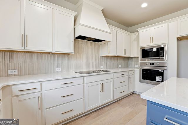 110 Wrights Trace 18, Fayetteville, GA 30215