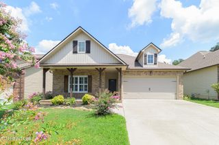 6111 Park Shadow Way, Knoxville, TN 37924