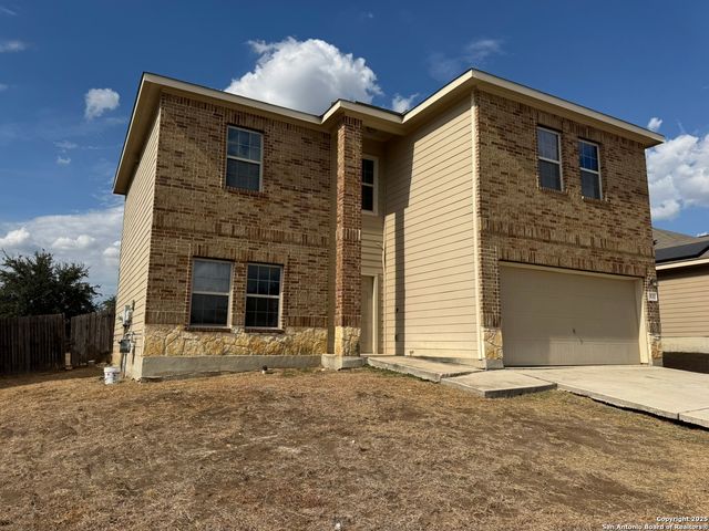 831 Lee Trevino, San Antonio, TX 78221