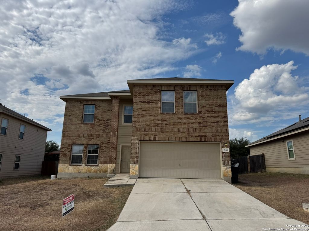 831 Lee Trevino, San Antonio, TX 78221
