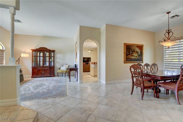 4726 Monument Valley Road, Las Vegas, NV 89129