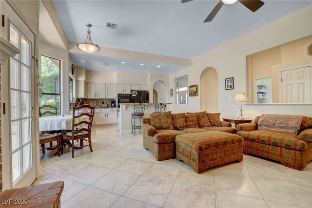 4726 Monument Valley Road, Las Vegas, NV 89129