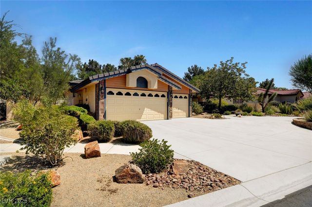 4726 Monument Valley Road, Las Vegas, NV 89129